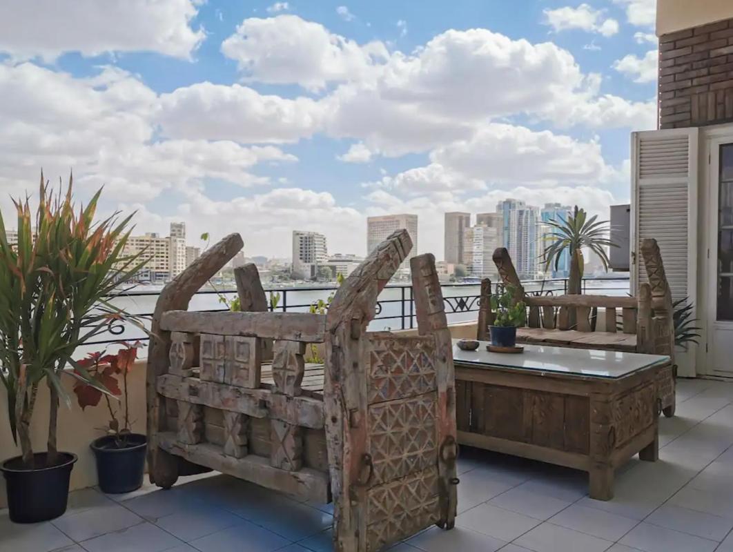 Luxury On The Nile - Zamalek Apartments El El Cairo Exterior foto