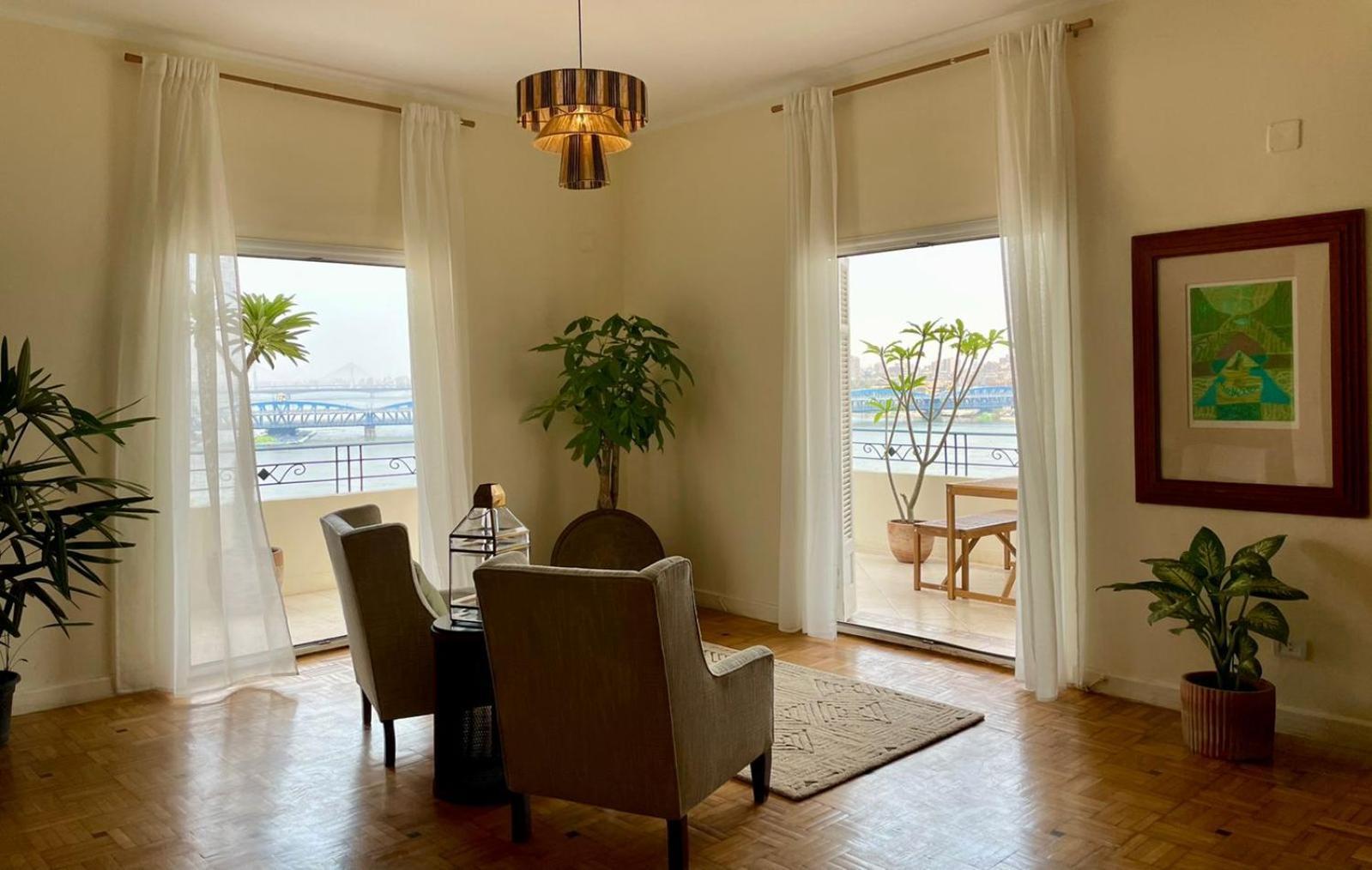 Luxury On The Nile - Zamalek Apartments El El Cairo Exterior foto